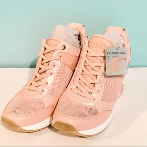 Sketchers Rose Gold High Top Wedge Sneakers Sz 7